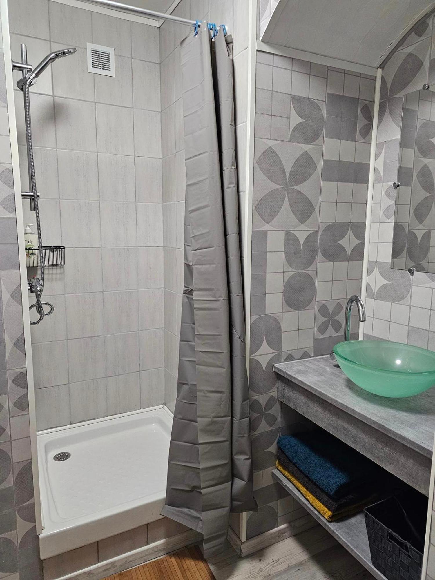 Location Saisonniere Apartment Coursan ภายนอก รูปภาพ